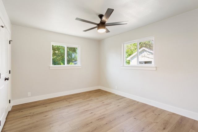 Inwood Drive photo 18