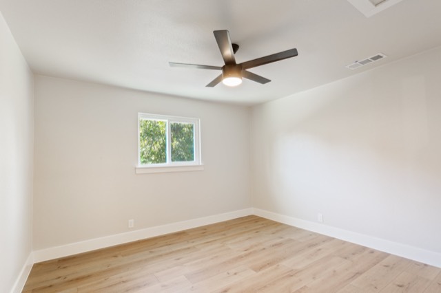 Inwood Drive photo 19