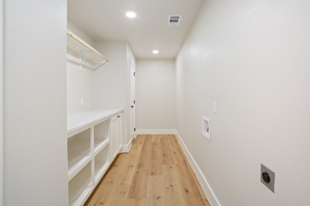 Inwood Drive photo 23